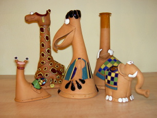 Keramikvasen in Tierform